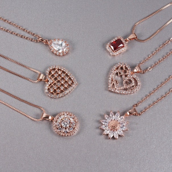 Damhalsband med hänge D396