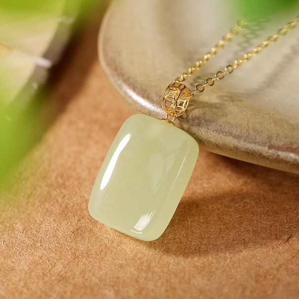 Damhalsband med hänge D661 2