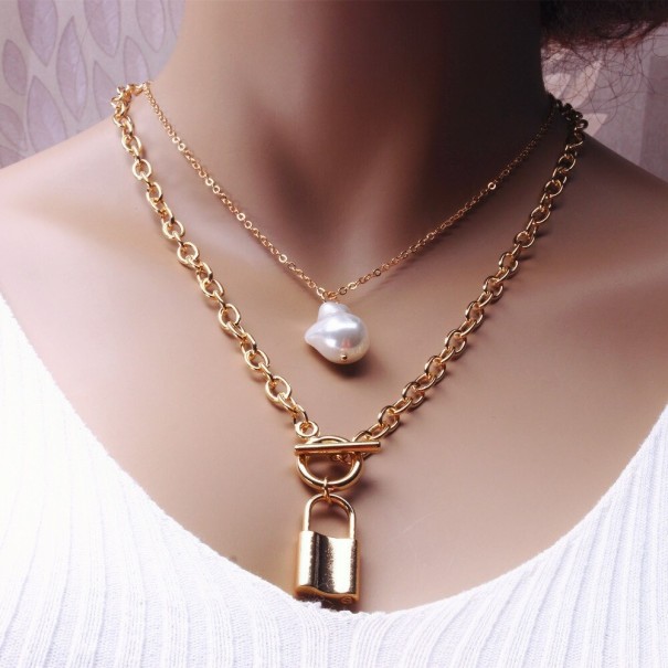 Damhalsband med pärla och lås guld