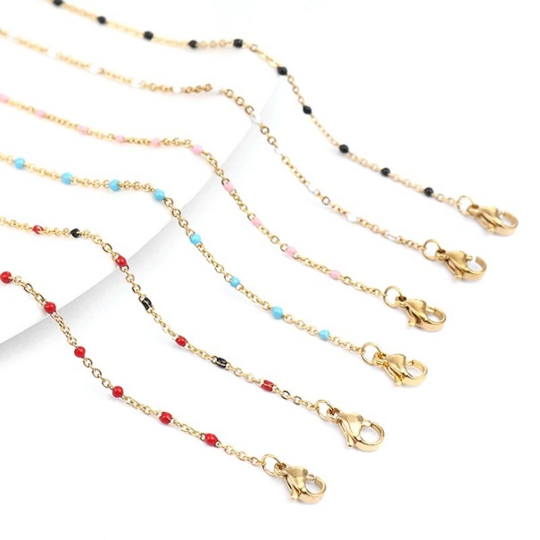 Damhalsband med pärlor