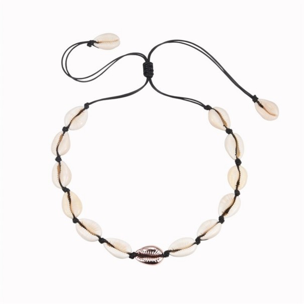Damhalsband med skal G823 9