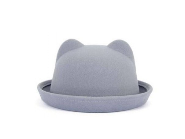 Damsk hatt med öron ljusgrå
