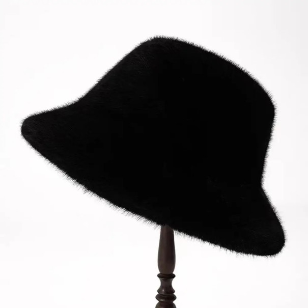 Damsk varm plyschmössa 56–58 cm Polyester vintermössa Mjuk värmande fluffig huvudbonad för höst och vinter svart