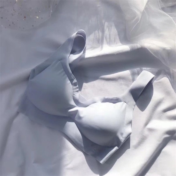 Dámská bezešvá podprsenka Catalina světle modrá S