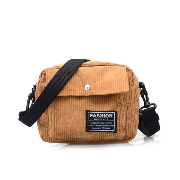 Dámska crossbody kabelka M381 svetlo hnedá