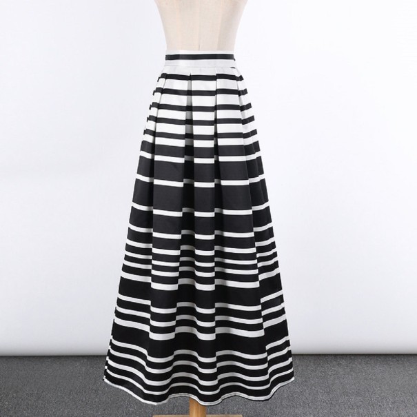 Dámská dlouhá pruhovaná sukně - Černo-bílá 1