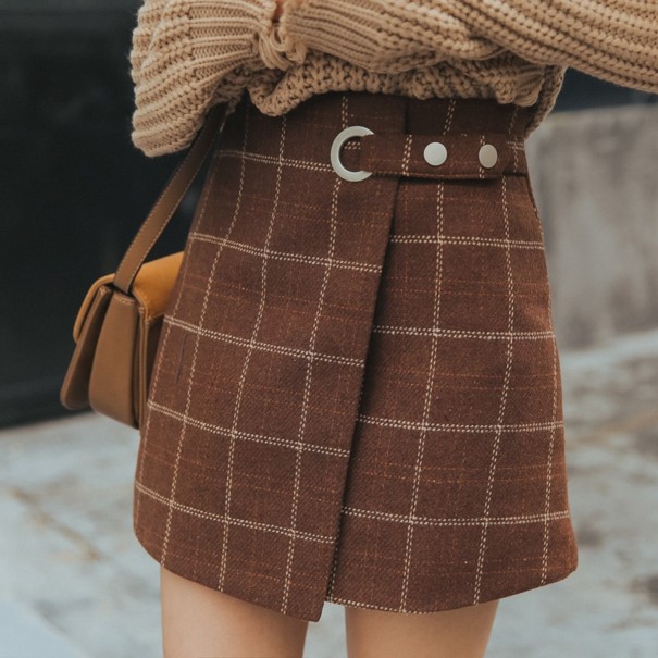 Dámska kockovaná mini sukňa A1988 hnedá XS