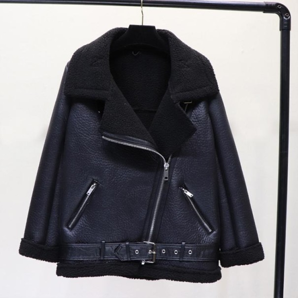 Dámská kožená bunda zateplená černá M