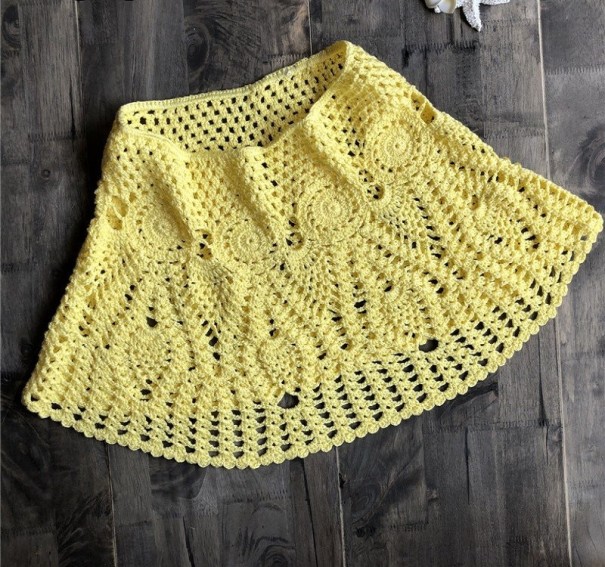 Dámská krajková mini sukně žlutá M