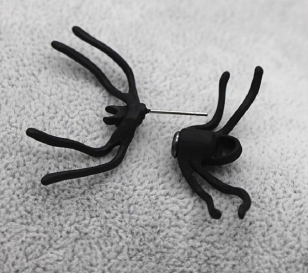 Dámská náušnice pavouk 1