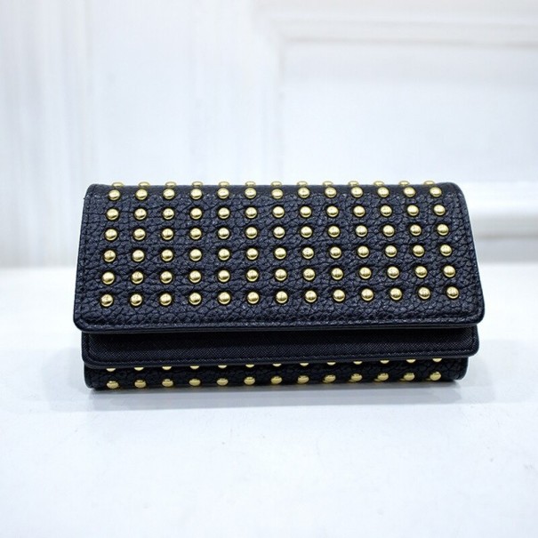 Dámska peňaženka s cvočkami čierna
