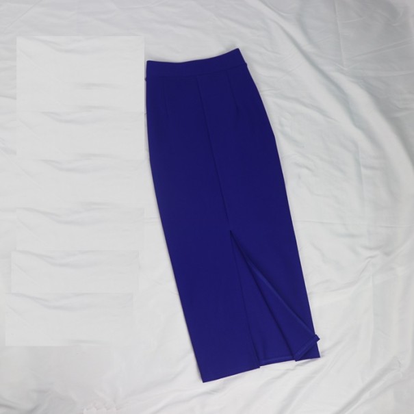 Dámska puzdrová sukňa s rázporkom modrá