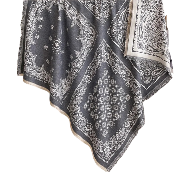 Dámská šála 130 x 130 cm Polyesterová šála s jednoduchým vzorováním a třapatými konci Elegantní lehký módní doplněk Stylová pohodlná šála pro celoroční nošení šedá