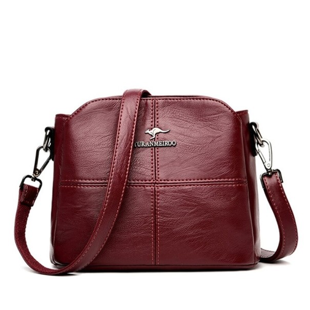 Damska skórzana torebka crossbody M705 wino