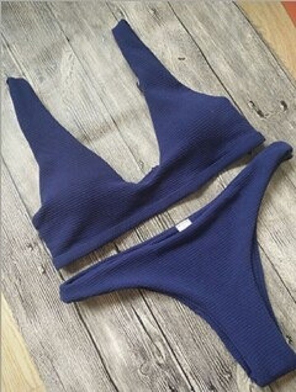 Dámske bikiny P1079 tmavo modrá XS