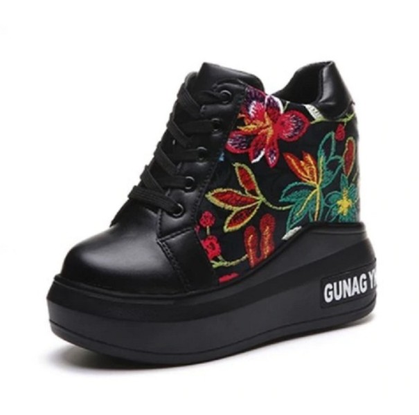 Dámske členkové topánky s kvetinami J1102 čierna 35
