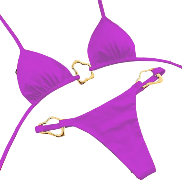 Dámske dvojdielne bikiny s kovovými zlatými sponami Trojuholníkový top a nohavičky s výrezmi Elegantné plavky na pláž aj opaľovanie fialová S