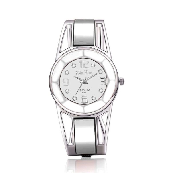 Dámské hodinky E2461 stříbrná