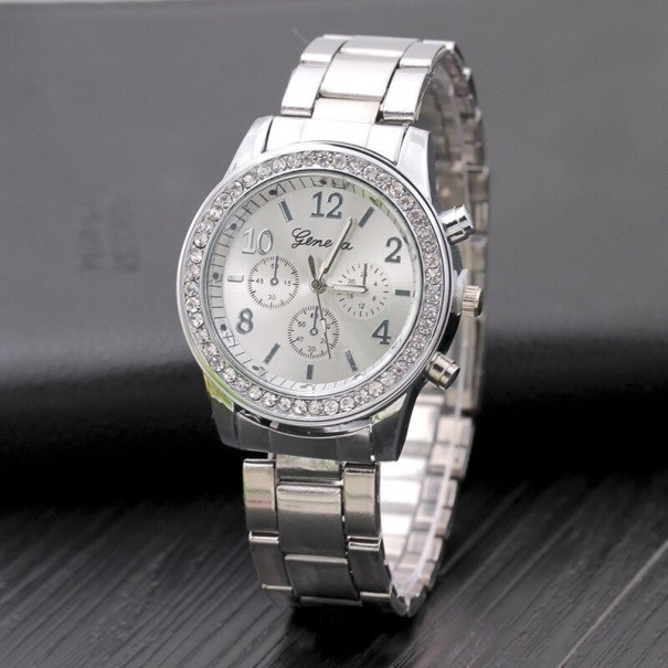 Dámské hodinky E2508 stříbrná