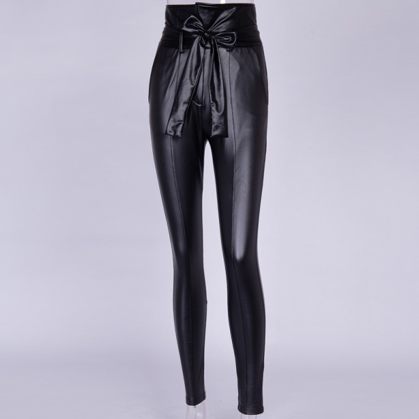 Dámské kalhoty z umělé kůže A77 černá S