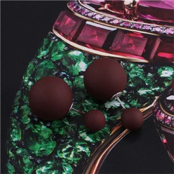 Dámske kôstkové náušnice G378 kávová Dámske kôstkové náušnice G378 kávová