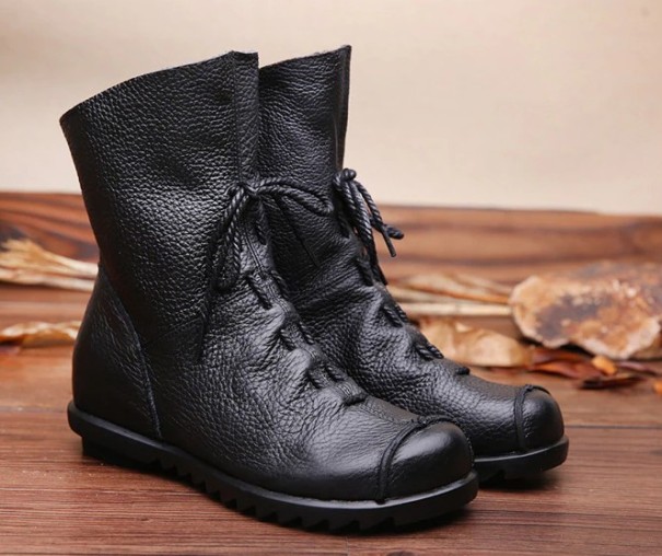Dámské kožené kotníkové boty J1722 černá 37