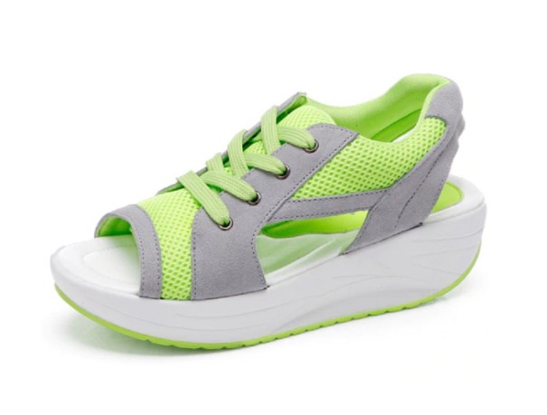 Dámske moderné sandále zelená 38