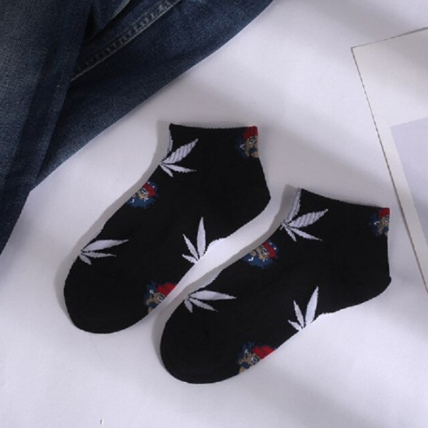 Dámske ponožky s listami konope čierna