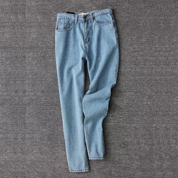 Dámske vintage džínsy svetlo modrá 28