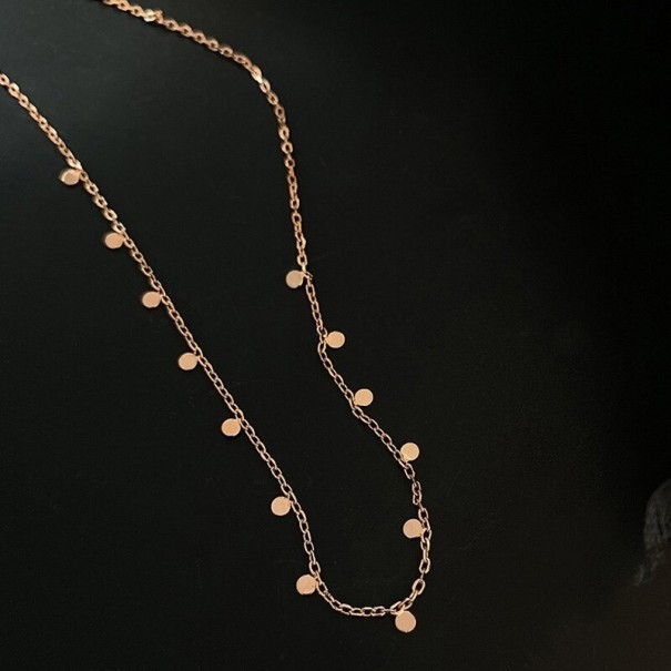 Dámský choker náhrdelník s přívěsky D543 zlatá