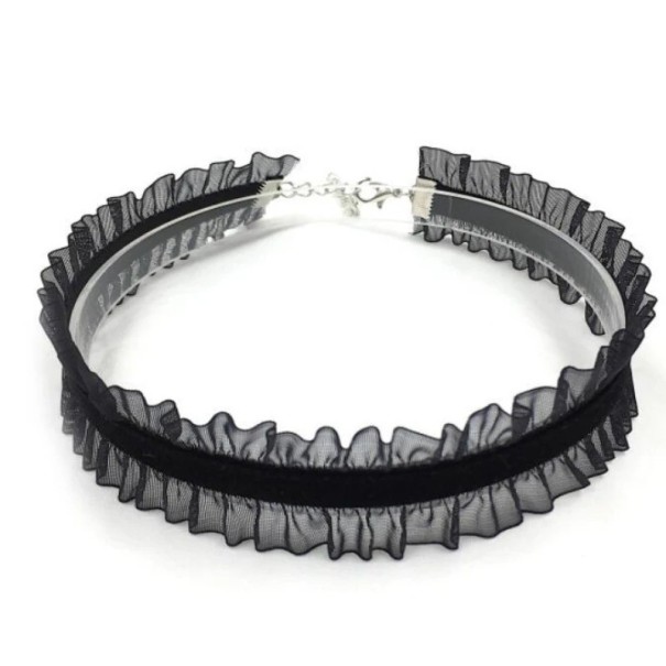 Dámský choker s krajkou a zapínáním elegantní náhrdelník na krk samet krajkový doplněk pro každodenní nošení i společenské příležitosti černá
