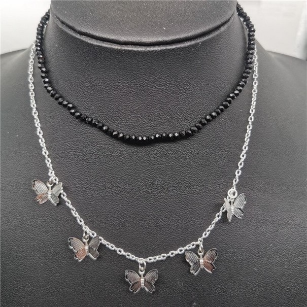 Dámský dvojitý náhrdelník s motýly a korálky 2