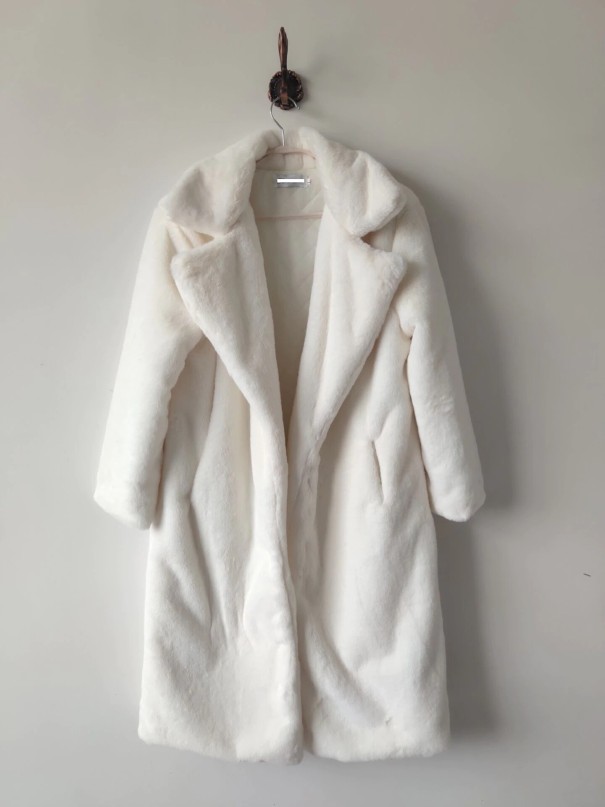 Dámsky huňatý kabát biela XS