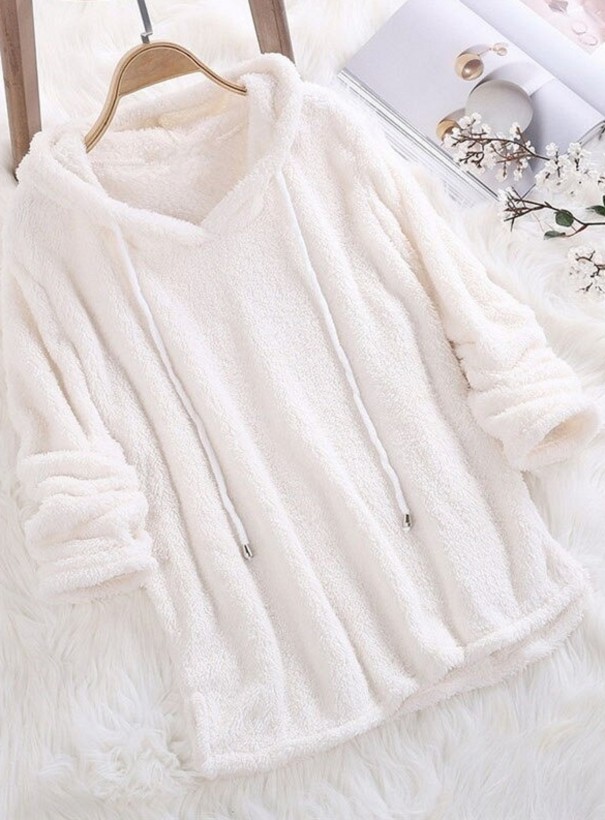 Dámsky huňatý sveter s kapucňou G424 biela L