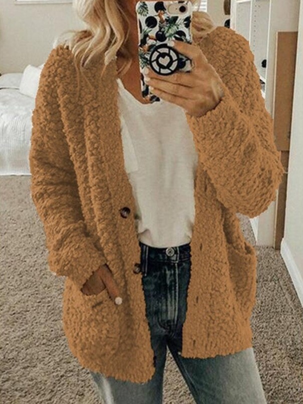 Dámský huňatý svetr s knoflíky světle hnědá 3XL