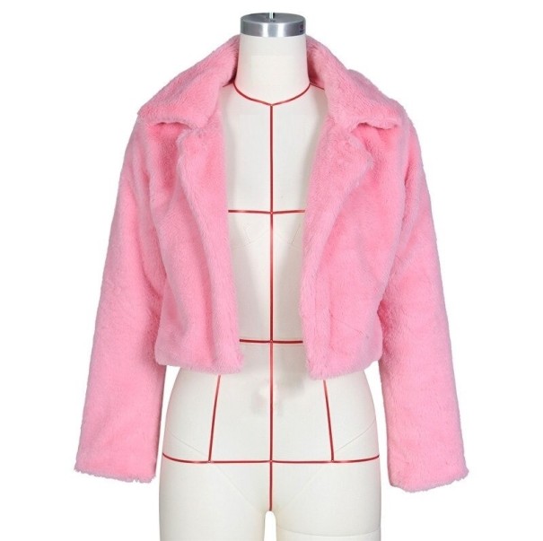 Dámský krátký kabát z umělé kožešiny P1650 růžová M