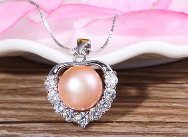 Dámský náhrdelník s perlou J1831 růžová