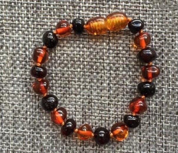 Dámský náramek z korálků 18 cm 2