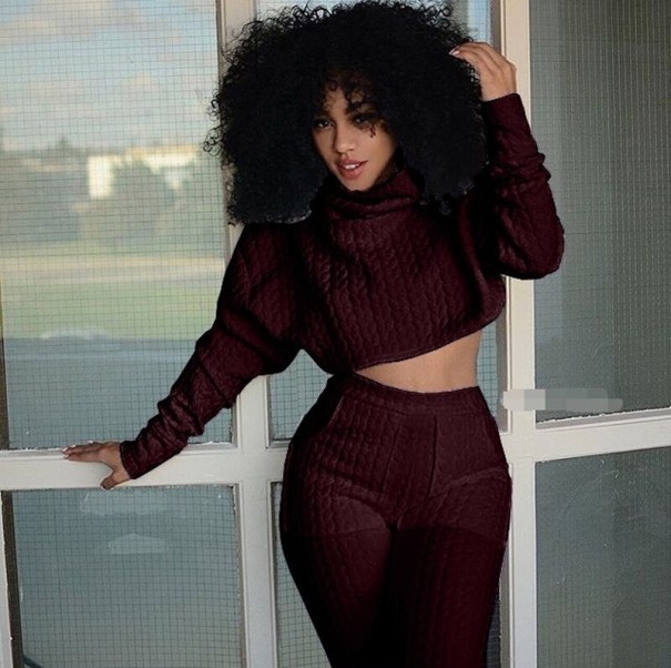 Dámský pletený crop top a kalhoty P1669 vínová S