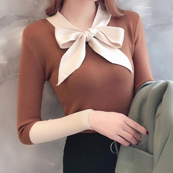Dámsky sveter s mašľou hnedá