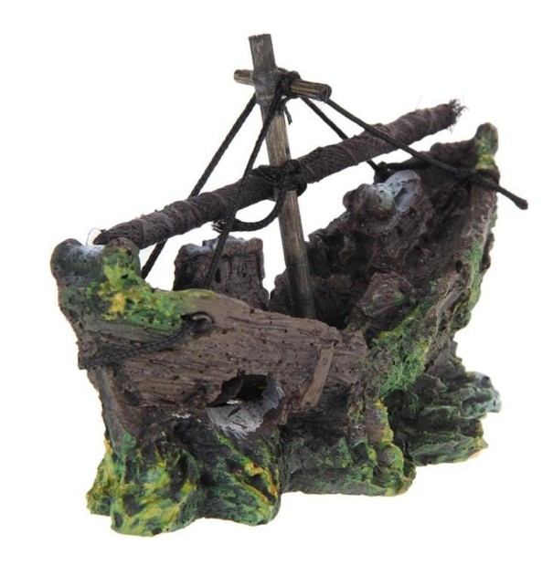 Decoración de acuario con barco 1