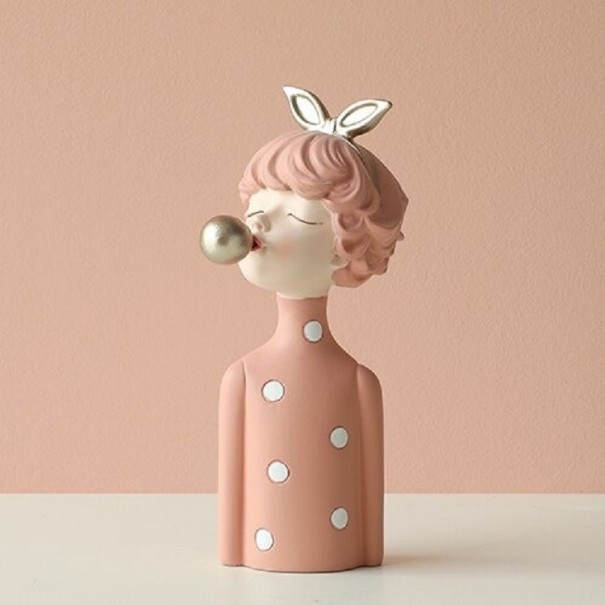 Decoratief beeldje van een meisje C580 roze S