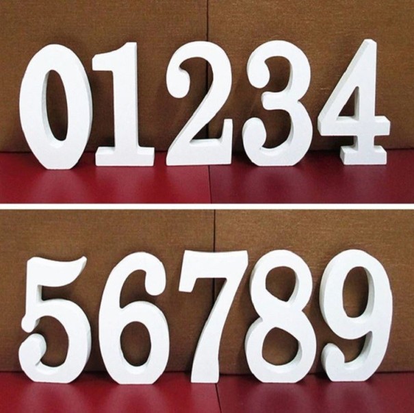 Decoratief houten nummer