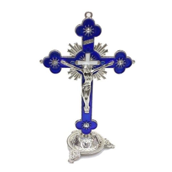 Decoratief kruis op een voetstuk blauw