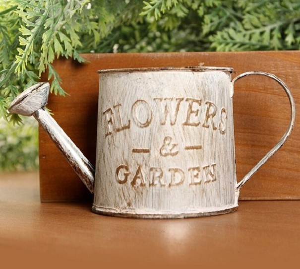 Decoratieve gieter 2
