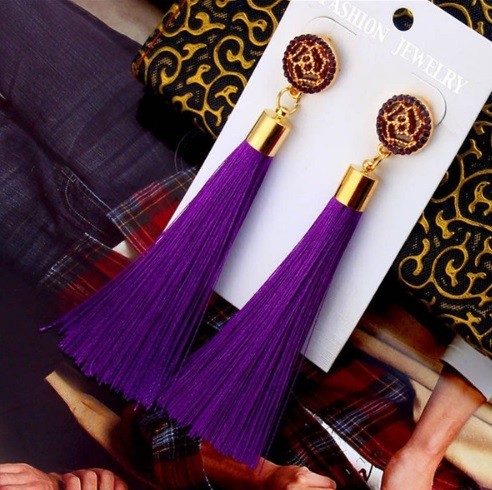 Decoratieve oorbellen voor dames Kwastjes J3196 purper