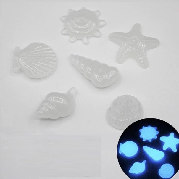 Decorative Glowing Shell Stones white 25 pcs