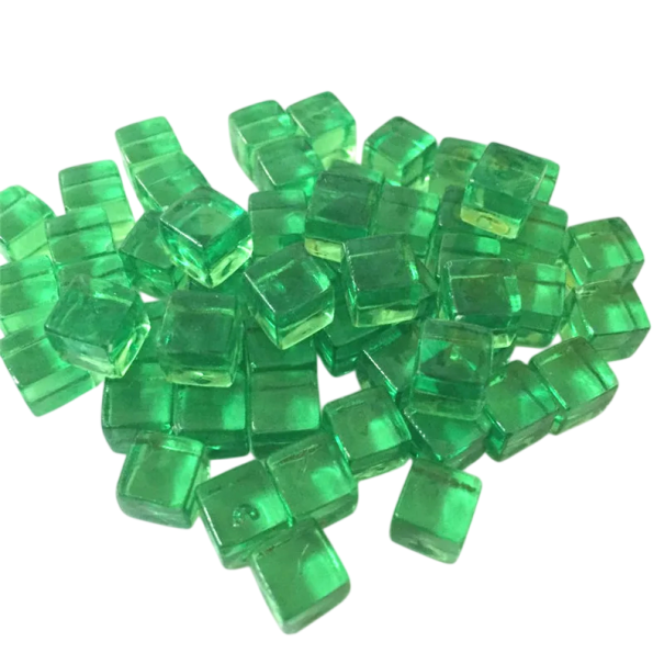 Dekoraatiokuutiot 50 kpl 8 × 8 × 8 mm Läpinäkyvät akryylikuutiot eri väreissä Looginen palapeli peli koriste vihreä