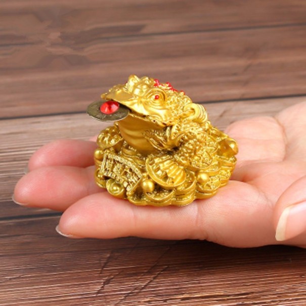 Dekoracyjna żabka szczęścia Feng Shui złoto