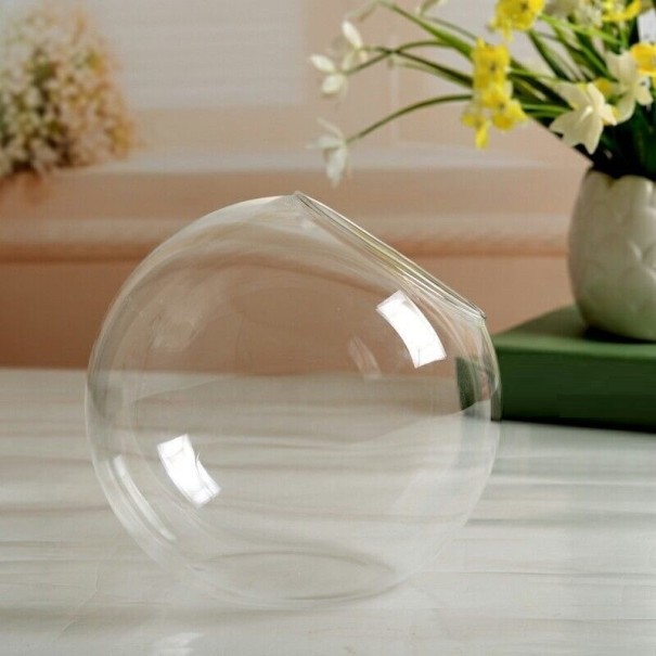 Dekorativ glasblomsterpotte 1